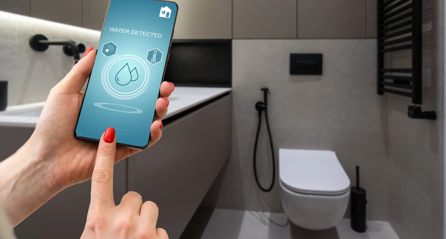 Mobile app warns homeowner of a water concern
